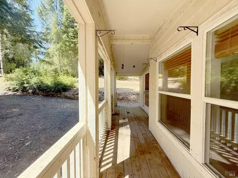 24259 Lilac Rd, Willits, CA 95490 photo 2