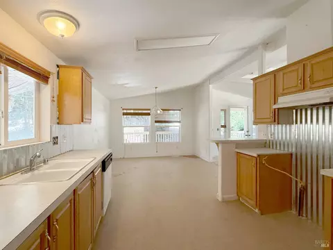 24259 Lilac Rd, Willits, CA 95490 photo 6