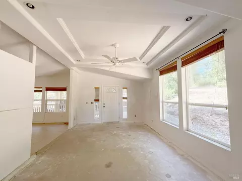 24259 Lilac Rd, Willits, CA 95490 photo 3