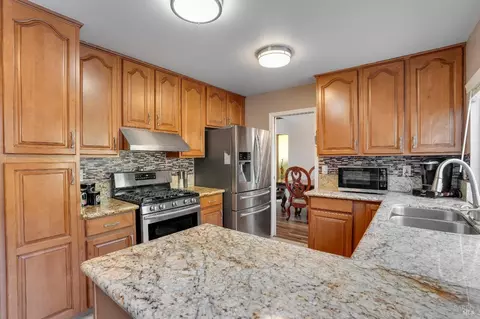 Kitchen - 126 Parkhaven Dr, Vallejo, CA 94591 photo 1 of 5