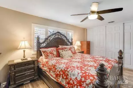 Bedroom - 126 Parkhaven Dr, Vallejo, CA 94591 photo 2 of 7