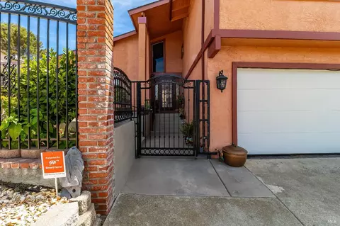 Exterior - 126 Parkhaven Dr, Vallejo, CA 94591 photo 6 of 18