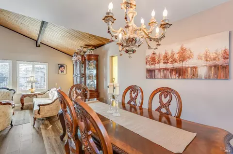 Dining - 126 Parkhaven Dr, Vallejo, CA 94591 photo 2 of 2