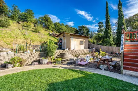 Exterior - 126 Parkhaven Dr, Vallejo, CA 94591 photo 6 of 10