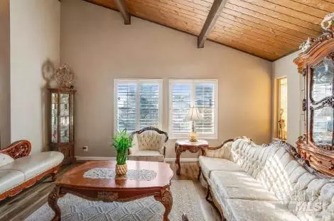 Living - 126 Parkhaven Dr, Vallejo, CA 94591 photo 2 of 3