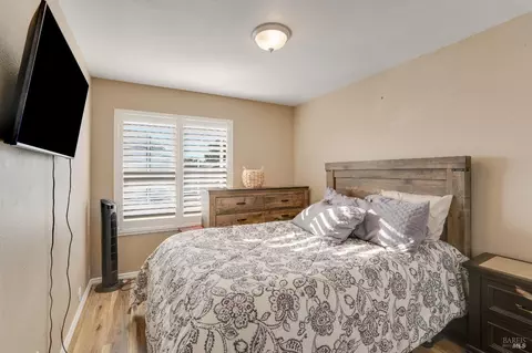 Bedroom - 126 Parkhaven Dr, Vallejo, CA 94591 photo 3 of 7