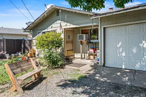 490 Della Ave, Willits, CA 95490 photo 3