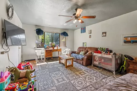 490 Della Ave, Willits, CA 95490 photo 5