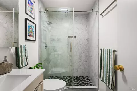 Bath - 79 Village Cir, San Rafael, CA 94903 photo 4 of 4