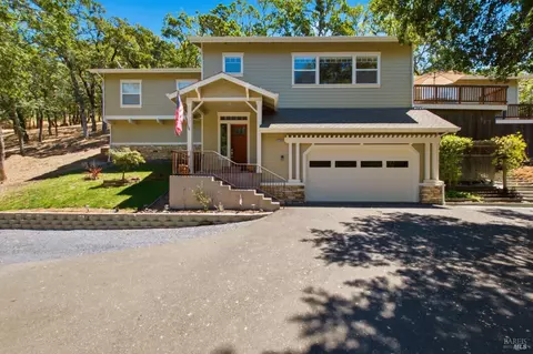 9206 Chalk Hill Rd, Healdsburg, CA 95448