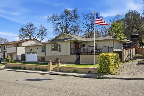799 19th St, Lakeport, CA 95453