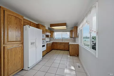 Kitchen - 7926 Richard Dr, Lucerne, CA 95458 photo 1 of 3