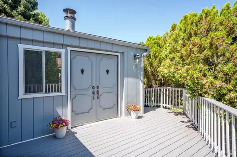 85 Malaga Ct, Ukiah, CA 95482 photo 2