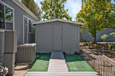 85 Malaga Ct, Ukiah, CA 95482 photo 24