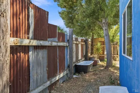 Exterior - 809 Dishong St, Vallejo, CA 94590 photo 23 of 24