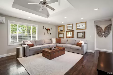Living - 2150 Valley Rd, Willits, CA 95490 photo 1 of 3