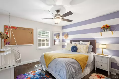 Bedroom - 2150 Valley Rd, Willits, CA 95490 photo 3 of 4