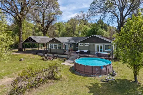 Exterior - 2150 Valley Rd, Willits, CA 95490 photo 2 of 15