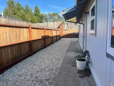 75 Nancy Ln, Willits, CA 95490 photo 14