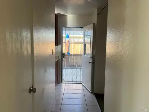 75 Nancy Ln, Willits, CA 95490 photo 10