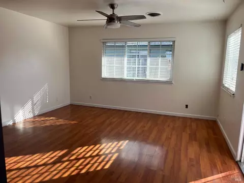 75 Nancy Ln, Willits, CA 95490 photo 3