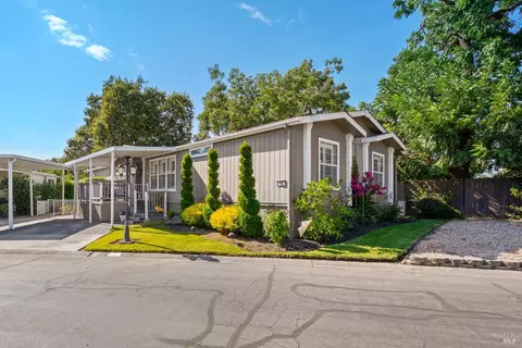 117 Shamrock Cir, Santa Rosa, CA 95403