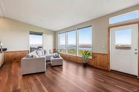 Living - 3030 Sears Point Rd, Sonoma, CA 95476 photo 2 of 4