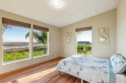 Bedroom - 3030 Sears Point Rd, Sonoma, CA 95476 photo 1 of 5