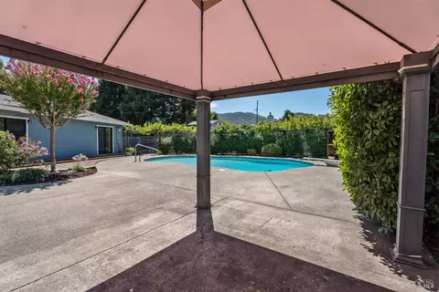 Exterior - 350 George Pl, Ukiah, CA 95482 photo 8 of 18