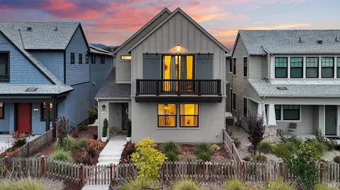 1522 Waterside Ln, Rohnert Park, CA 94928