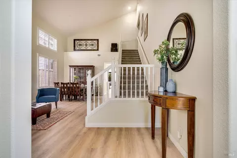 Entry Way - 115 Sage Way, Napa, CA 94559 photo 3 of 5