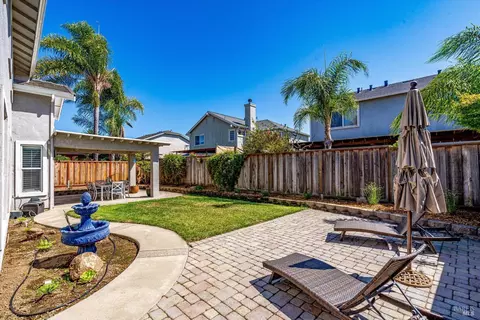 Exterior - 115 Sage Way, Napa, CA 94559 photo 5 of 6