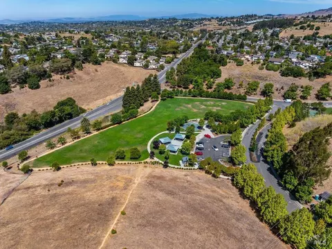 View/Area - 7296 Abbey Dr, Vallejo, CA 94591 photo 6 of 9