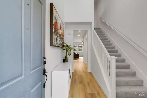 Entry Way - 7296 Abbey Dr, Vallejo, CA 94591 photo 1 of 6