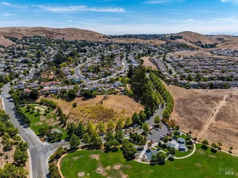 View/Area - 7296 Abbey Dr, Vallejo, CA 94591 photo 8 of 9