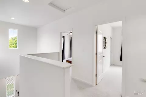 Entry Way - 7296 Abbey Dr, Vallejo, CA 94591 photo 6 of 6