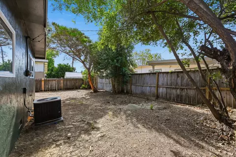 Exterior - 285 Hemlock St, Vacaville, CA 95688 photo 10 of 10