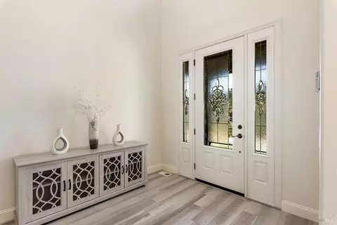 Entry Way - 2485 Appolinaris Dr, Ukiah, CA 95482 photo 1 of 6