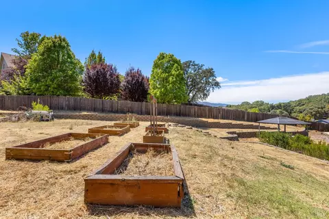 Exterior - 2485 Appolinaris Dr, Ukiah, CA 95482 photo 14 of 20