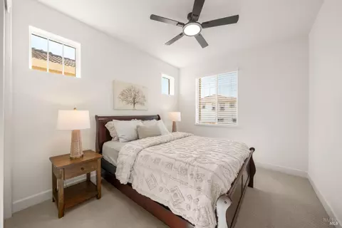 Bedroom - 844 Crescendo St, Fairfield, CA 94534 photo 9 of 13