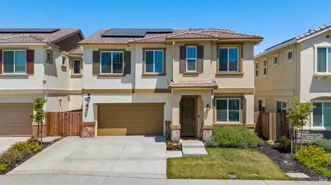 Exterior - 844 Crescendo St, Fairfield, CA 94534 photo 13 of 13