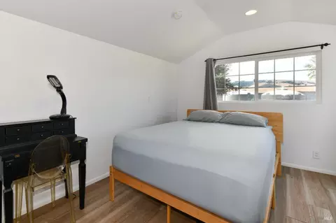 Bedroom - 1311 E Bonness Rd, Sonoma, CA 95476 photo 2 of 2