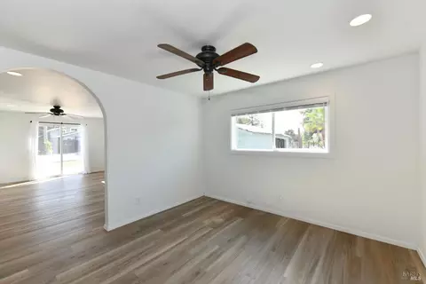 Living - 1311 E Bonness Rd, Sonoma, CA 95476 photo 2 of 4