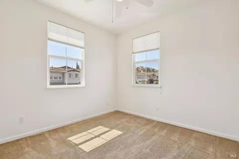 Bedroom - 101 Barbera Ct, Vacaville, CA 95687 photo 1 of 7