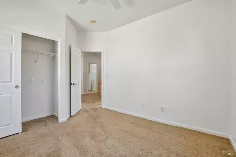 Bedroom - 101 Barbera Ct, Vacaville, CA 95687 photo 3 of 7