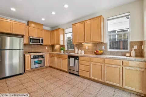 Kitchen - 101 Barbera Ct, Vacaville, CA 95687 photo 1 of 3