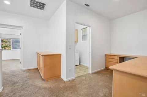 Entry Way - 101 Barbera Ct, Vacaville, CA 95687 photo 1 of 1