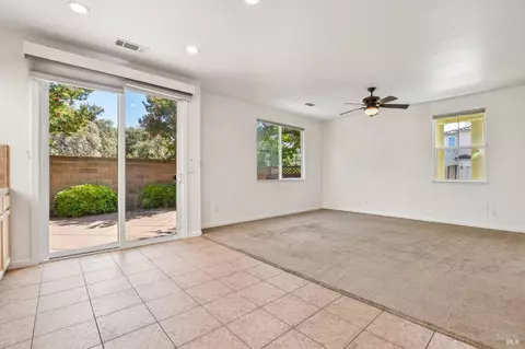 Living - 101 Barbera Ct, Vacaville, CA 95687 photo 5 of 5