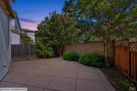 Exterior - 101 Barbera Ct, Vacaville, CA 95687 photo 6 of 8