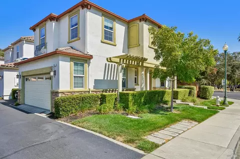 101 Barbera Ct #164, Vacaville, CA 95687